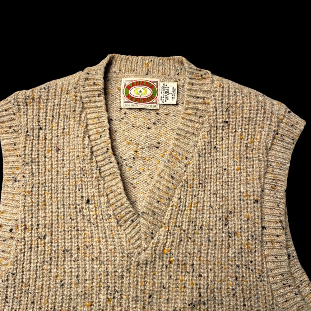 Vintage Banana Republic Wool Blend Marled Sweater Vest Tan V-Neck Made in USA S